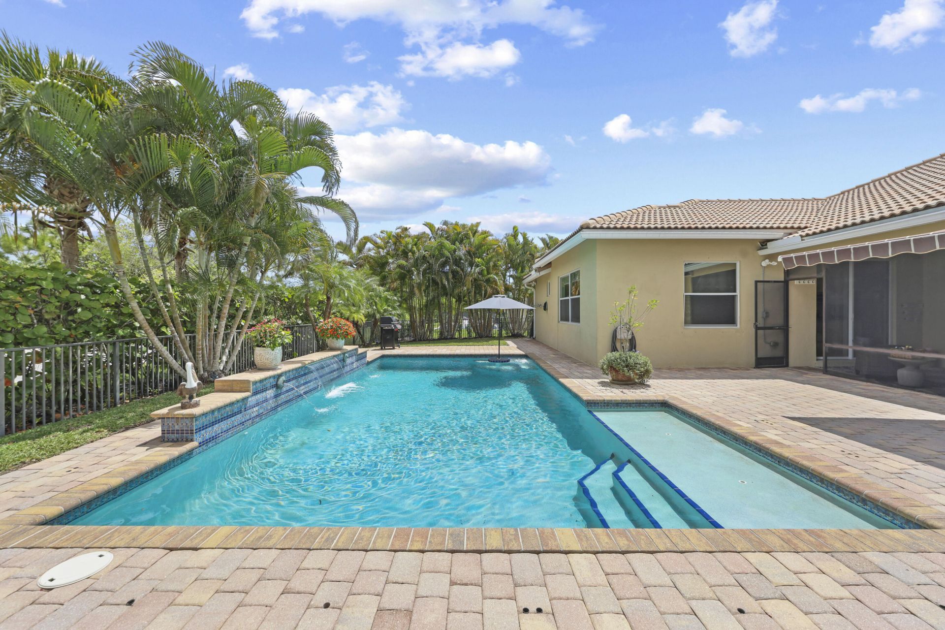 9387 Silent Oak Circle, West Palm Beach, FL 33411 Photo