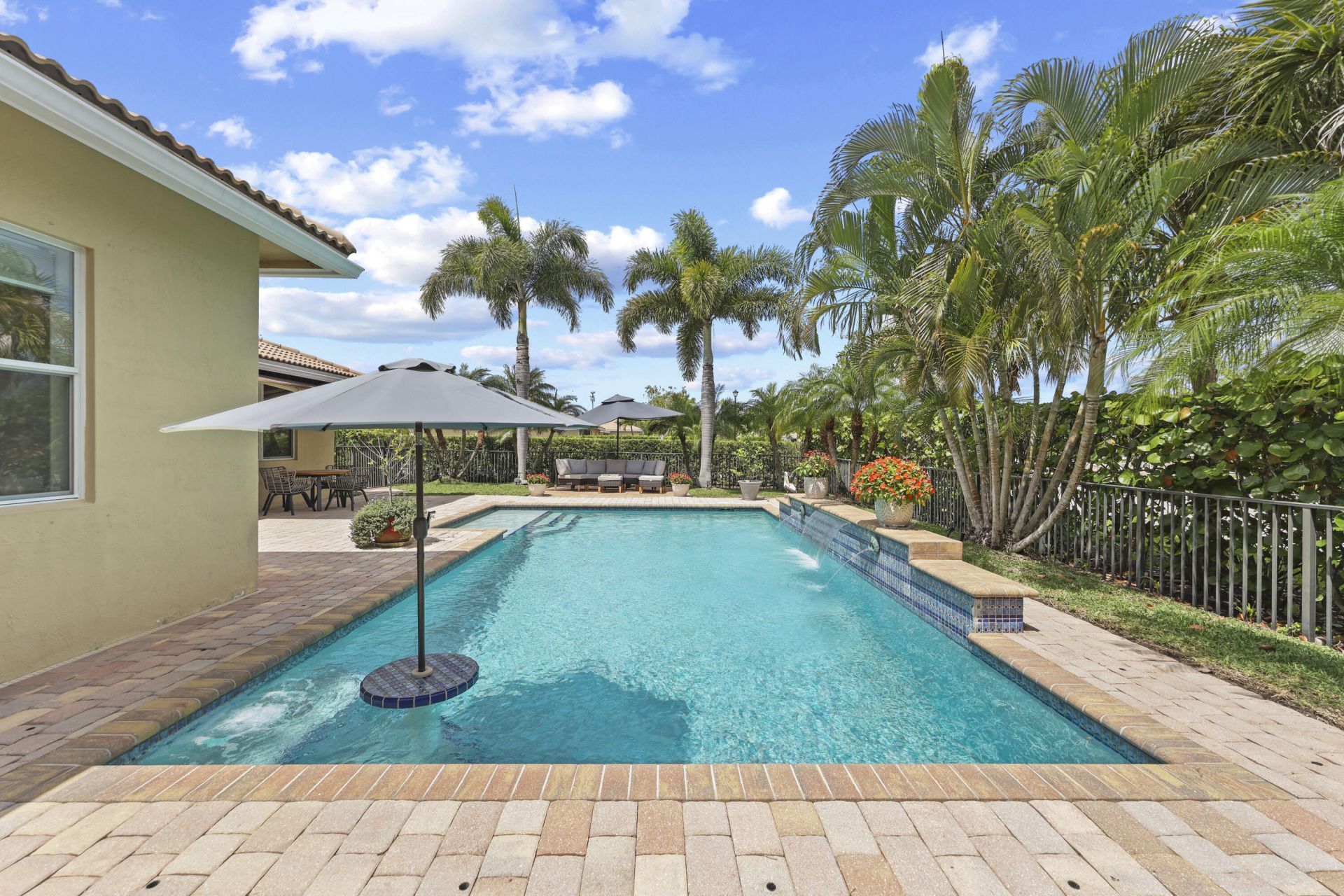 9387 Silent Oak Circle, West Palm Beach, FL 33411 Photo