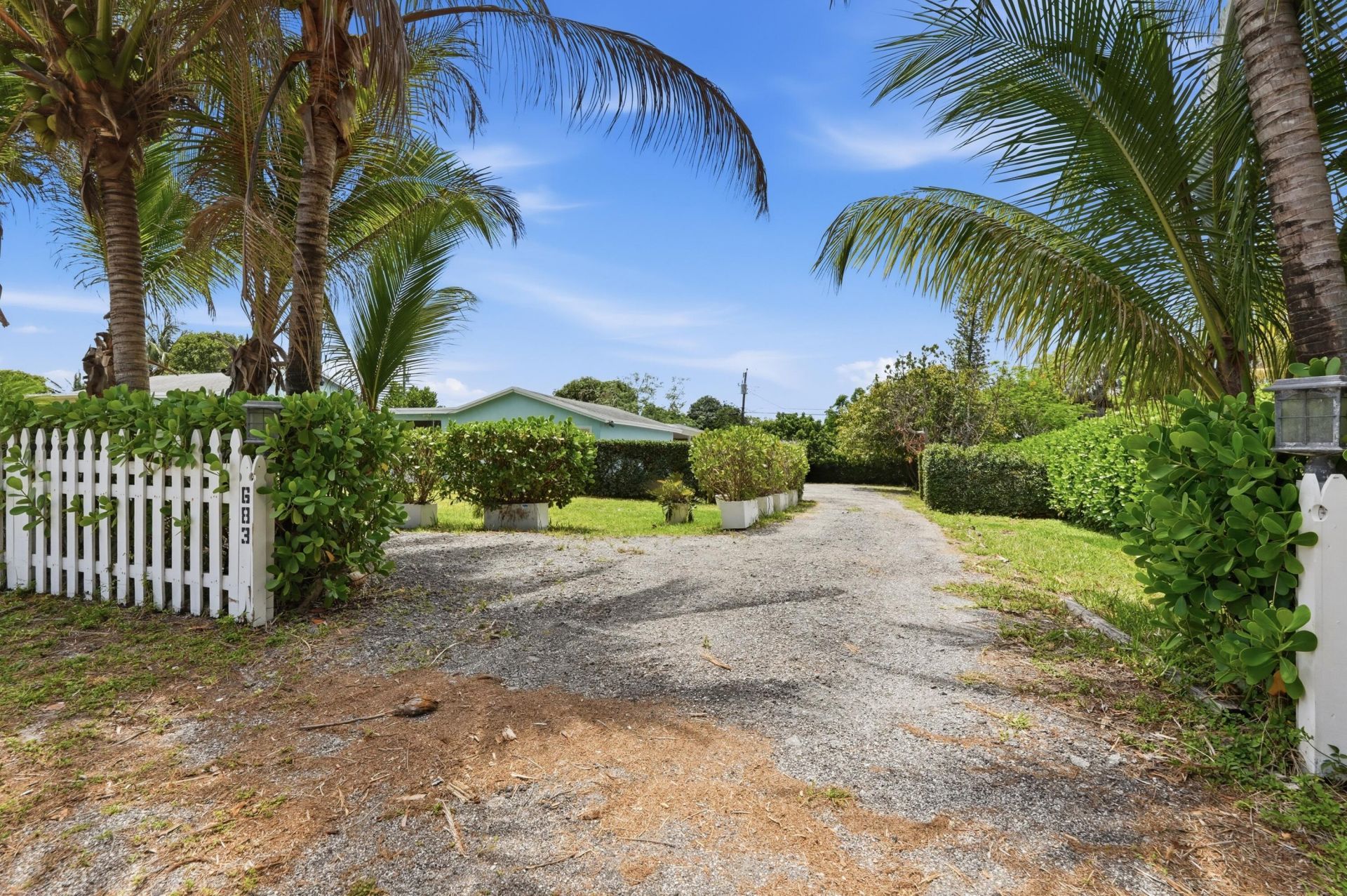 683 Mercury Street, West Palm Beach, FL 33406 Photo