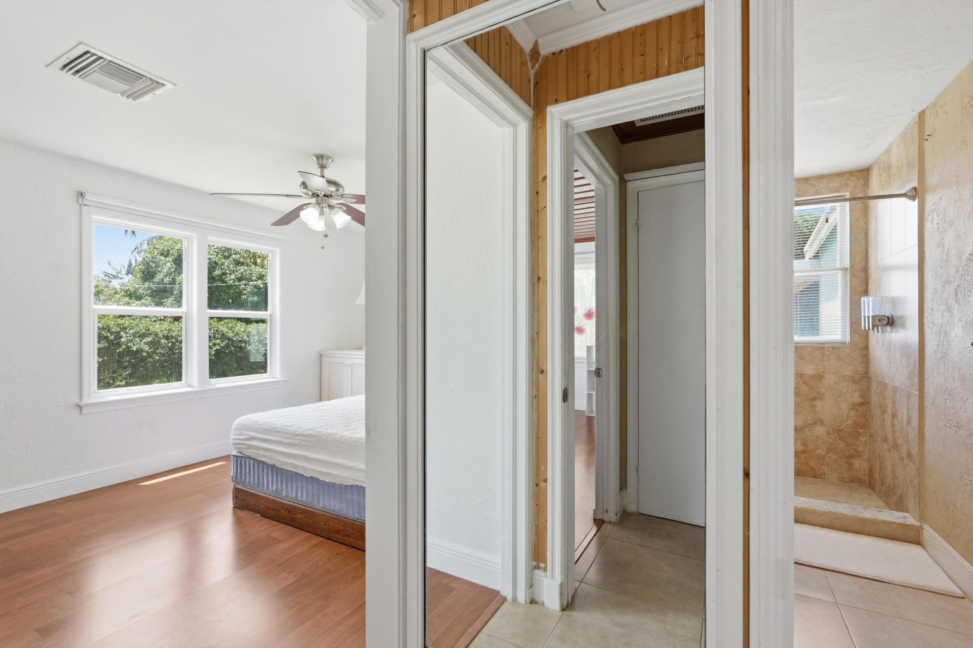 683 Mercury Street, West Palm Beach, FL 33406 Photo