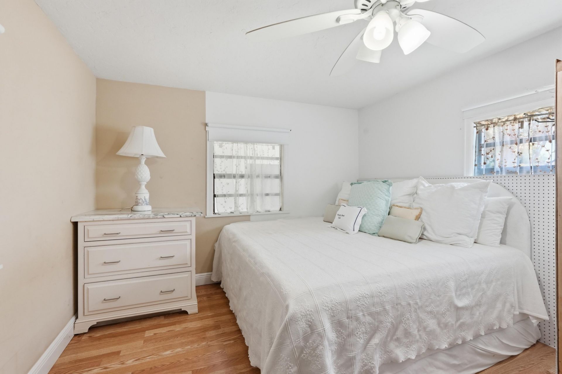 683 Mercury Street, West Palm Beach, FL 33406 Photo