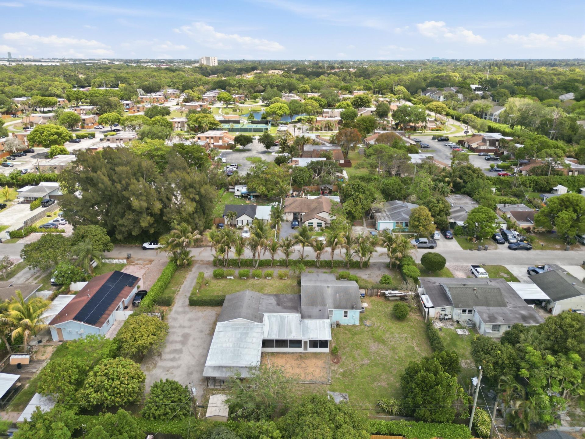 683 Mercury Street, West Palm Beach, FL 33406 Photo