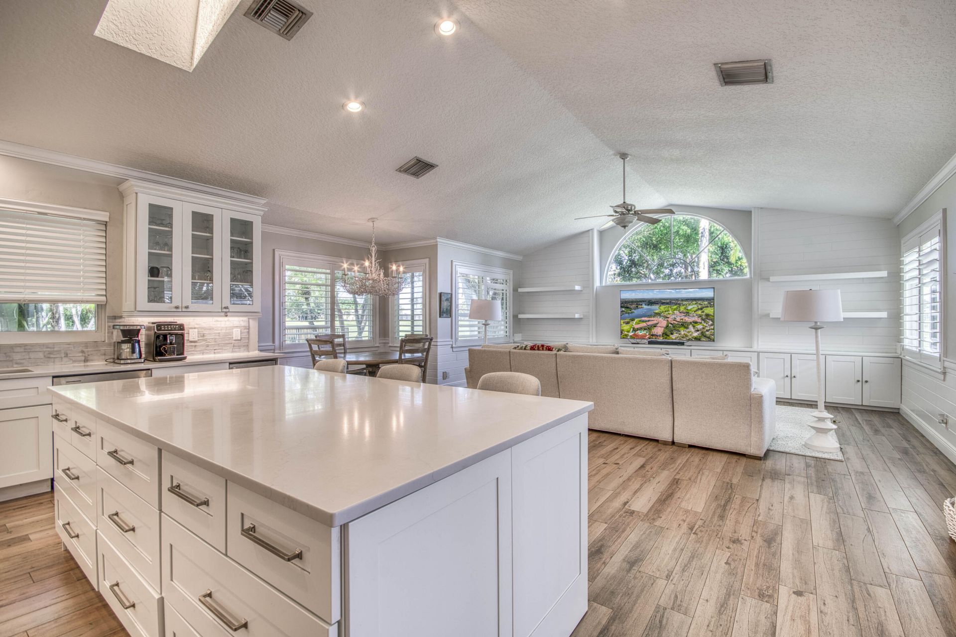 185 Thornton Drive, Palm Beach Gardens, FL 33418 Photo