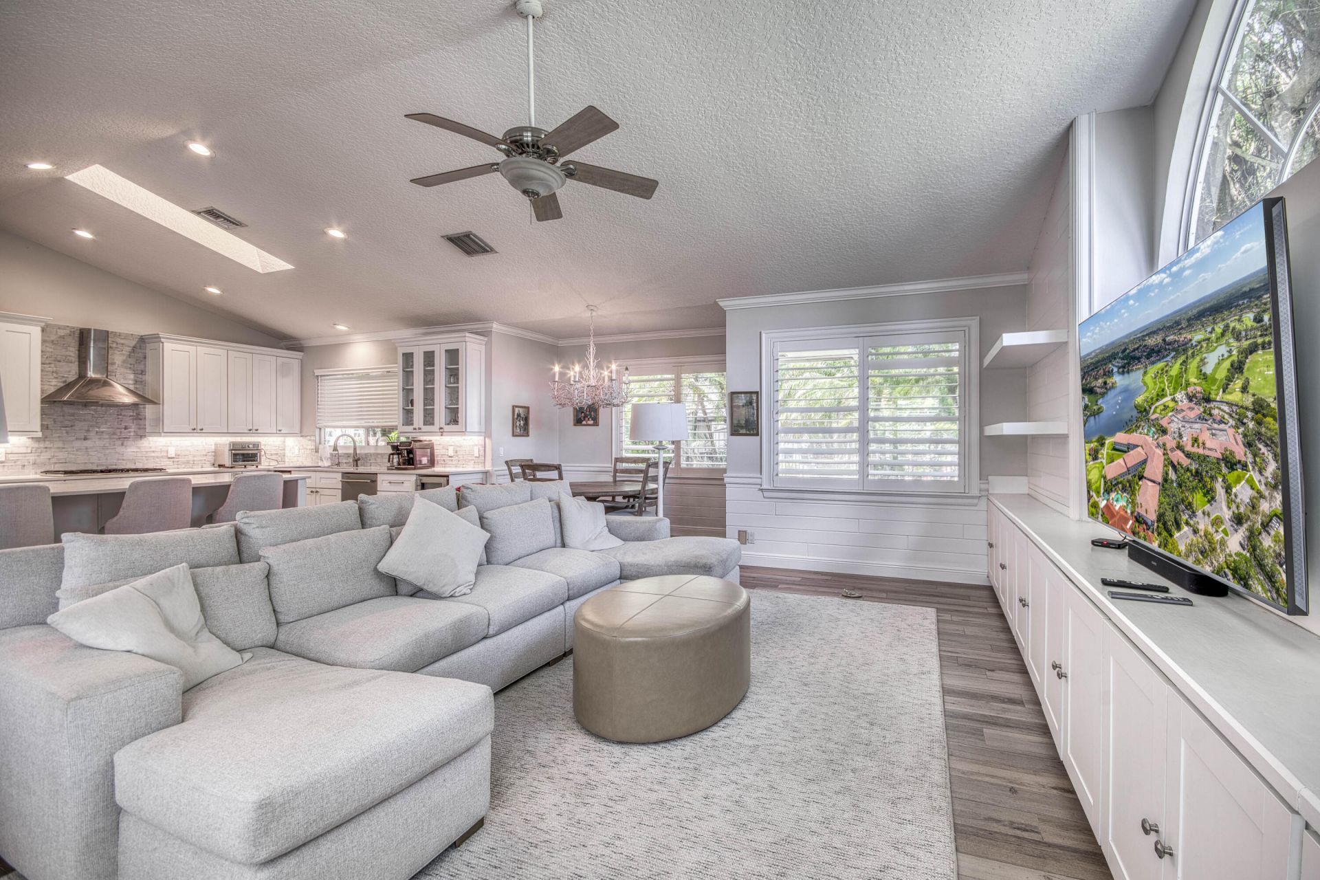 185 Thornton Drive, Palm Beach Gardens, FL 33418 Photo