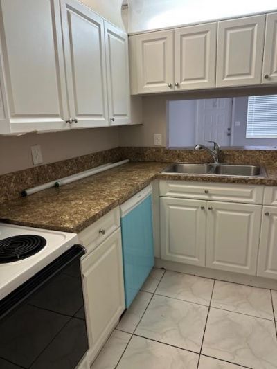 1004 Twin Lakes Drive, Unit 1004, Coral Springs, FL 33071 Photo