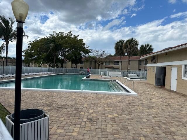 1004 Twin Lakes Drive, Unit 1004, Coral Springs, FL 33071 Photo