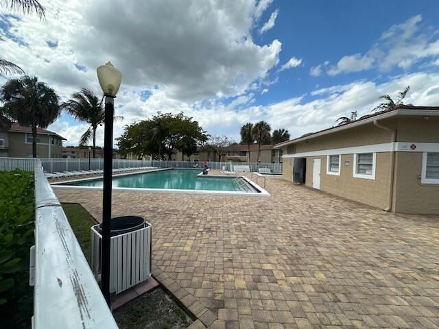 1004 Twin Lakes Drive, Unit 1004, Coral Springs, FL 33071 Photo