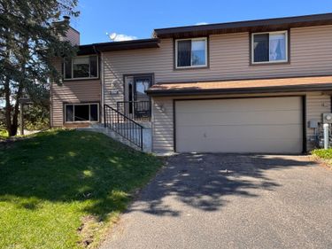 5050 147th Street W, Apple Valley, MN 55124