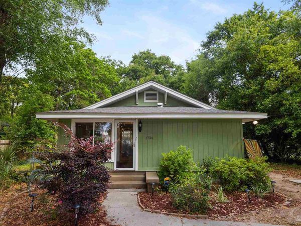 1724 E Maxwell St, Pensacola, FL 32503