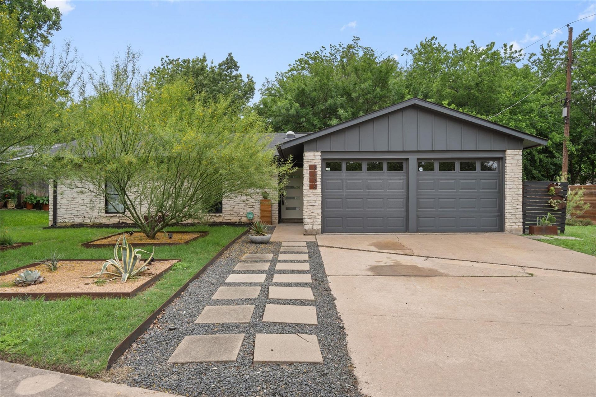 8436 Bangor Bnd, Austin, TX 78758 Main Photo