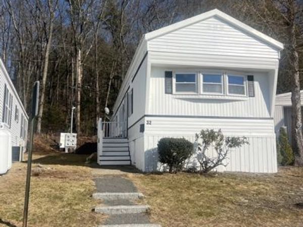 32 Mustang Avenue, Marlborough, MA 01752