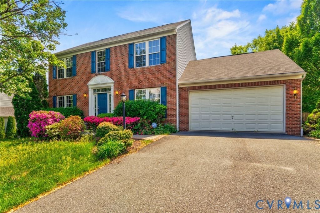 11 Kinross Drive, Stafford, VA 22554 Main Photo