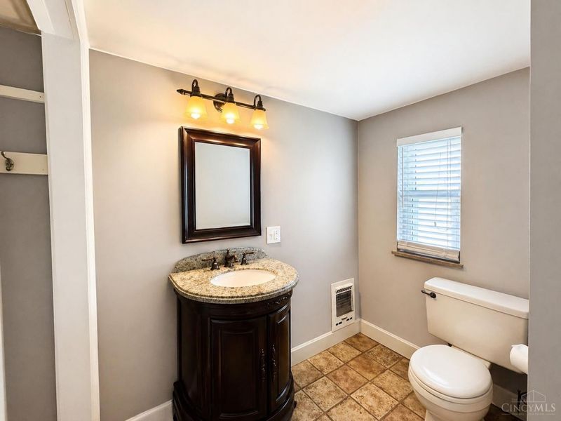 6134 Cherokee Drive, Madeira, OH 45243 Photo 19