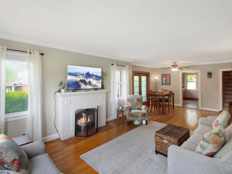 6134 Cherokee Drive, Madeira, OH 45243 Photo 3