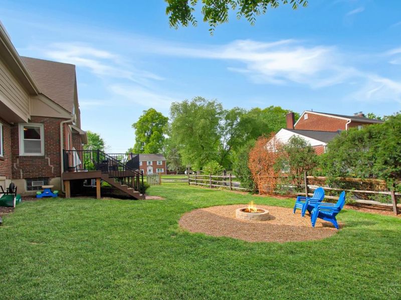 6134 Cherokee Drive, Madeira, OH 45243 Photo 32