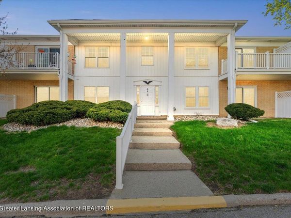 3333 Moores River Drive, Lansing, MI 48911