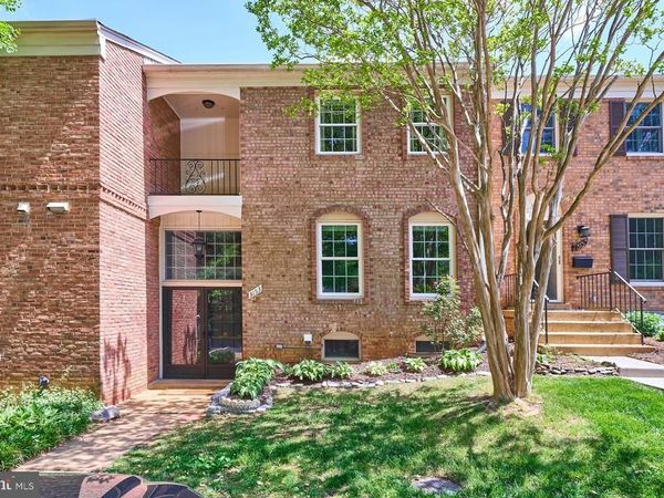 3153 FAIRBURY LANE, FAIRFAX, VA 22031