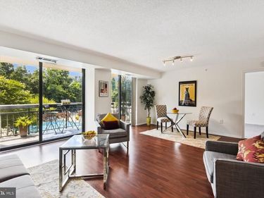 2230 GEORGE C MARSHALL DRIVE , Unit 512, FALLS CHURCH, VA 22043