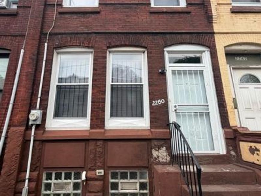 2260 N 18th Street, Philadelphia, PA 19132 Main Photo
