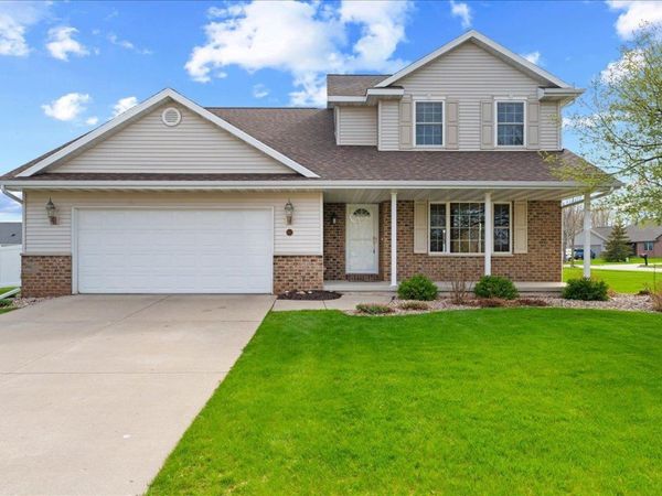 407 WATERVIEW ROAD, De Pere, WI 54115