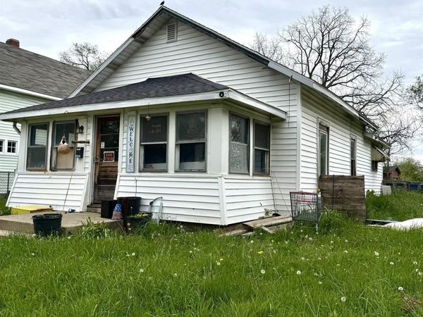 3009 S Gallatin Street, Marion, IN 46953