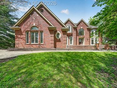 22293 Brockshire Street, Novi, MI 48375