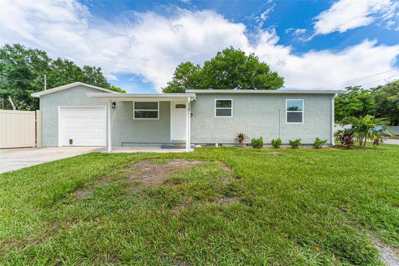 4651 22nd Avenue N, Saint Petersburg, FL 33713 Photo