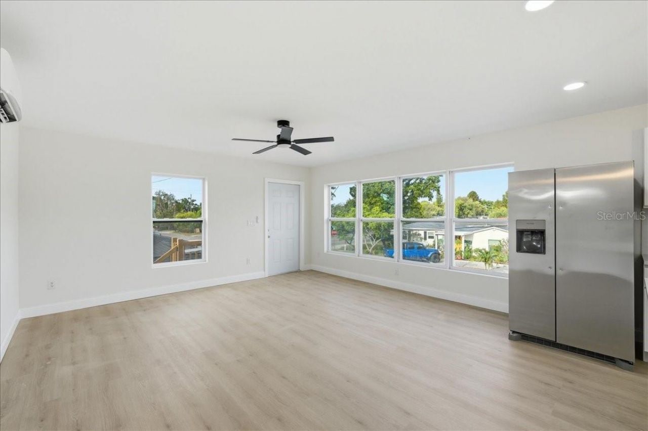 4651 22nd Avenue N, Saint Petersburg, FL 33713 Photo
