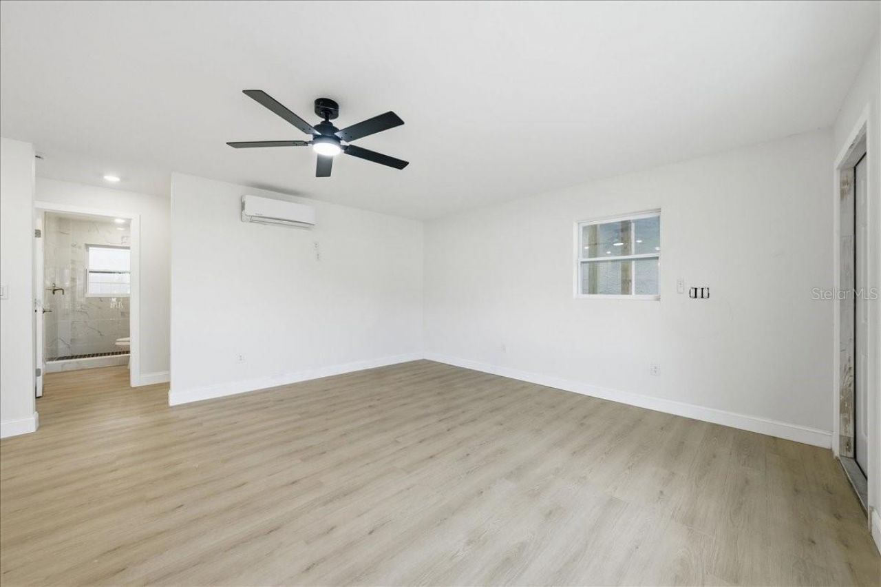 4651 22nd Avenue N, Saint Petersburg, FL 33713 Photo