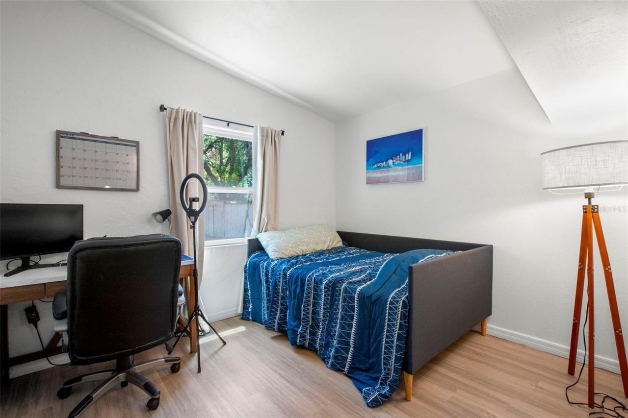 2356 Kingston Street S, Saint Petersburg, FL 33711 Photo