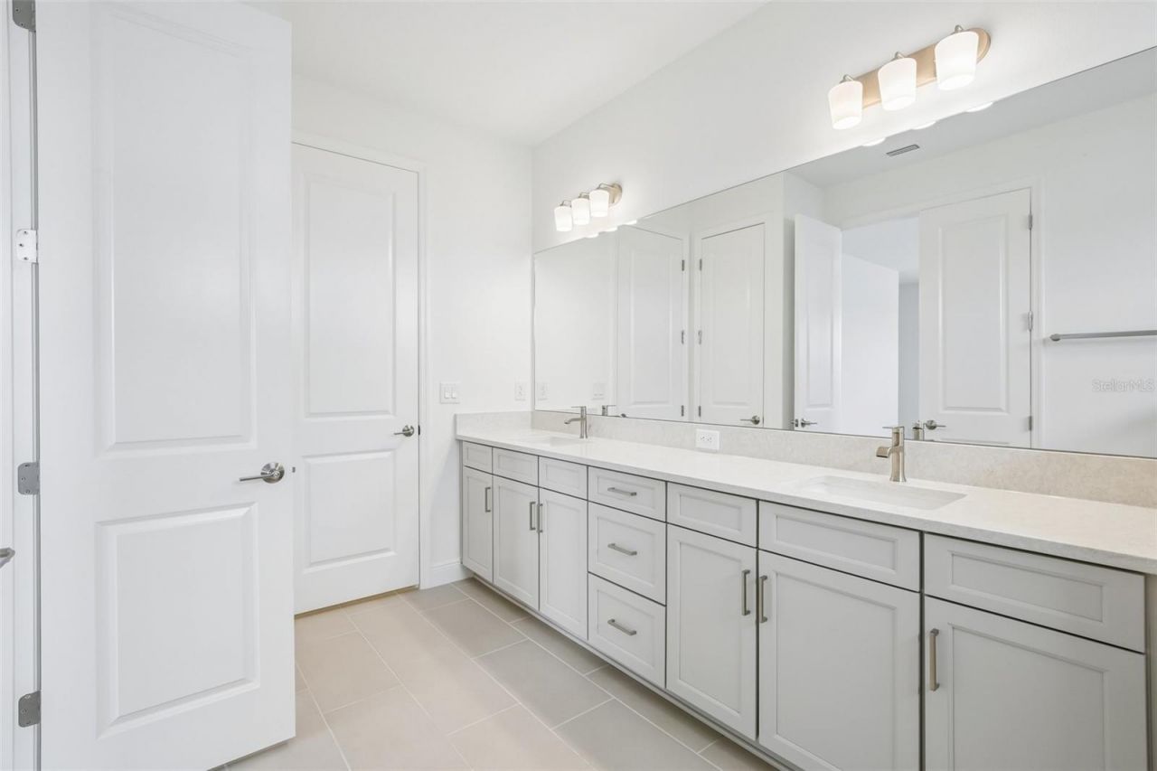 7574 Hawkstone Drive, Sarasota, FL 34241 Photo