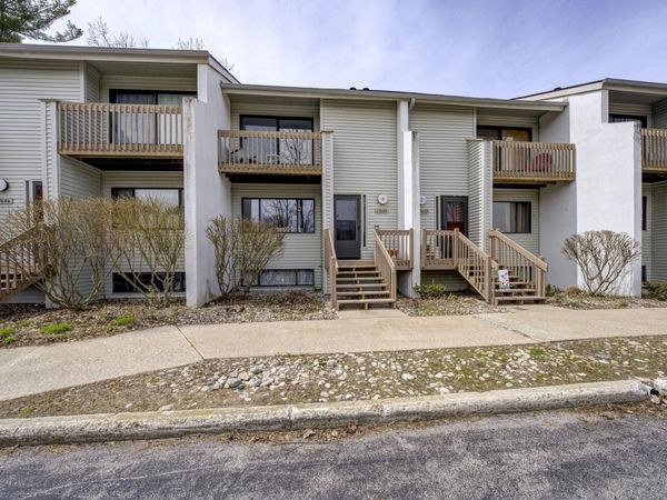 13644 Thorn Creek Drive S, Unit 8, Traverse City, MI 49684
