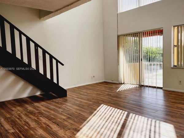 18051 NW 68th Ave , Unit K202, Hialeah, FL 33015