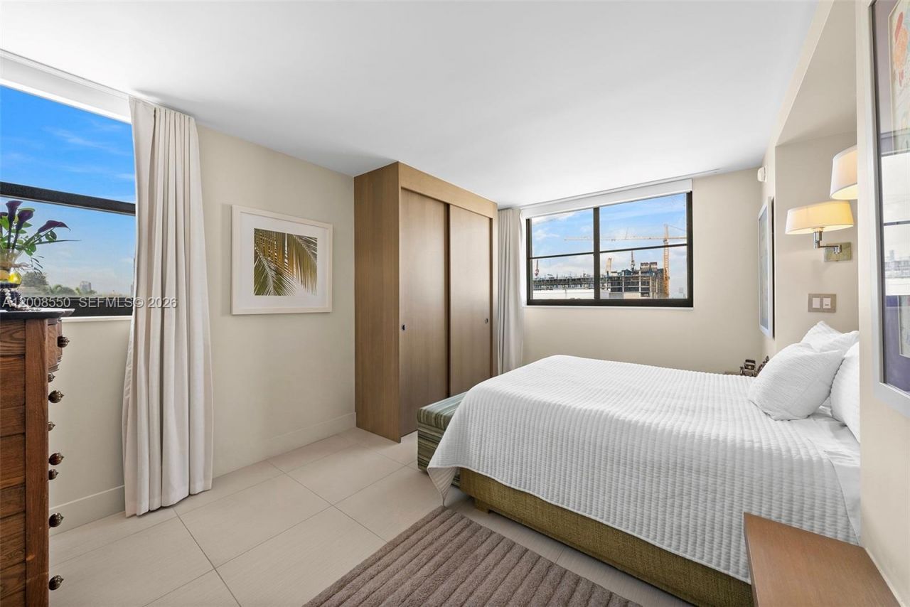 1775 Washington Ave , Unit 8F, Miami Beach, FL 33139 Photo