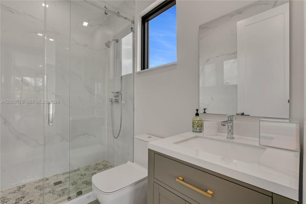 8826 Froude Ave , Surfside, FL 33154 Photo