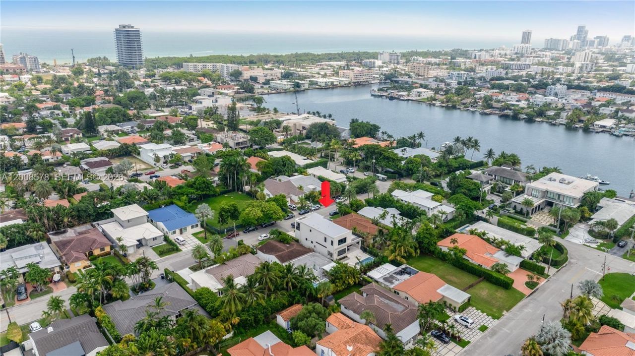 8826 Froude Ave , Surfside, FL 33154 Photo