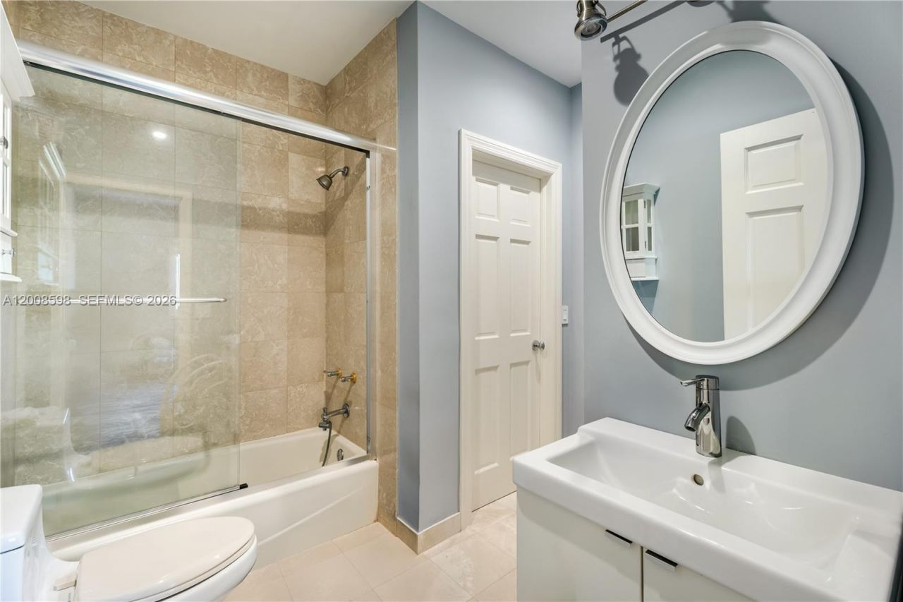 13636 Deering Bay Dr, Coral Gables, FL 33158 Photo