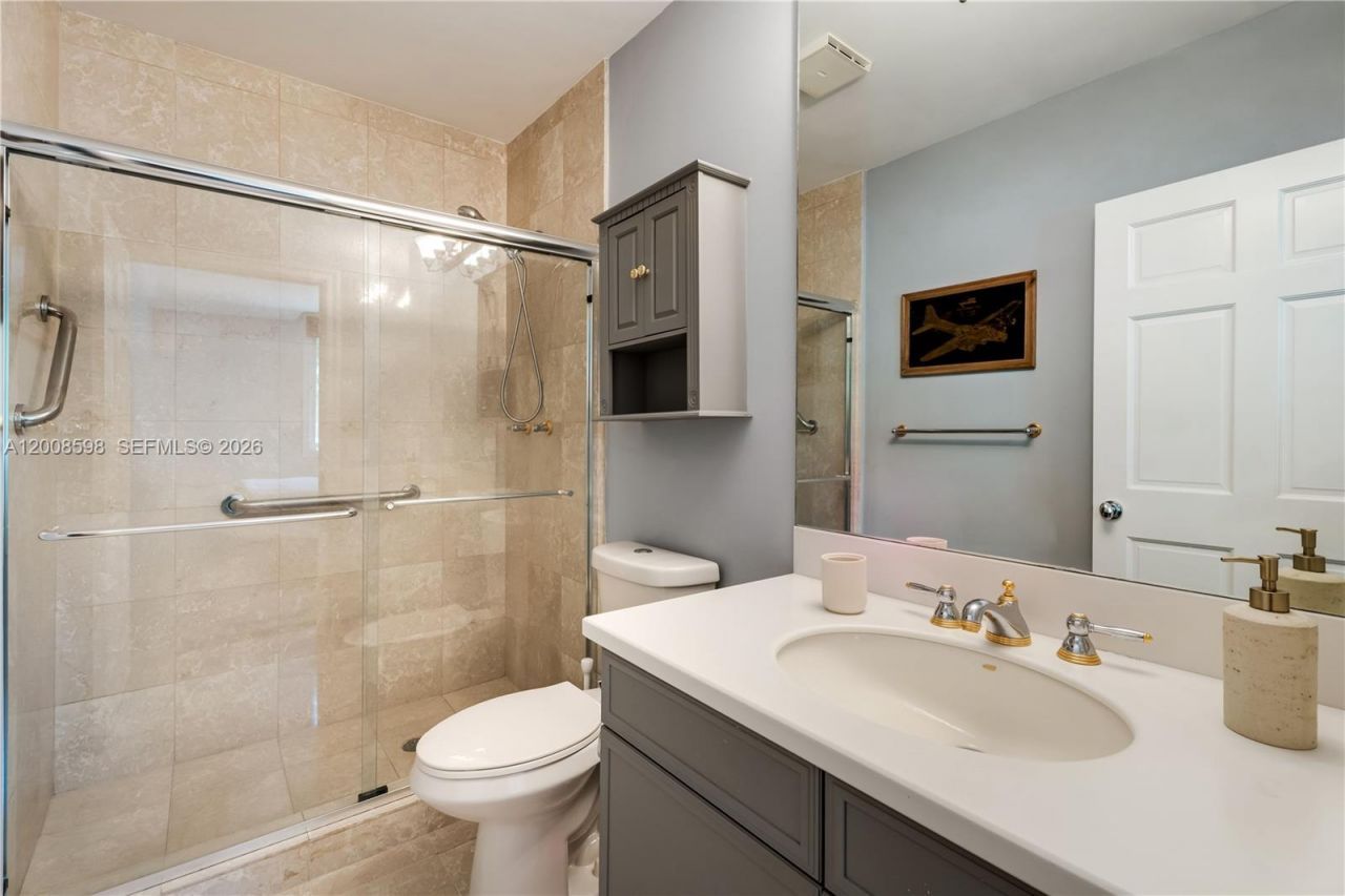 13636 Deering Bay Dr, Coral Gables, FL 33158 Photo