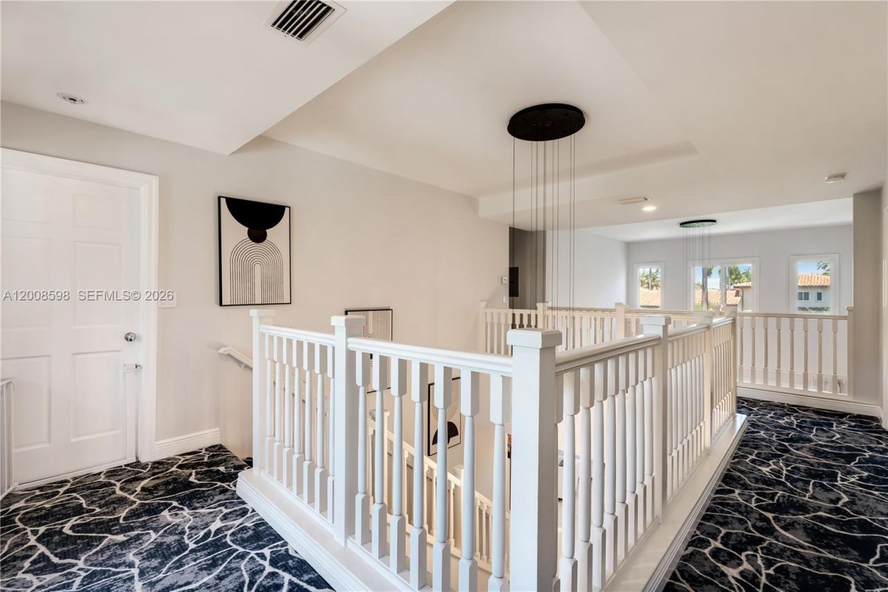 13636 Deering Bay Dr, Coral Gables, FL 33158 Photo