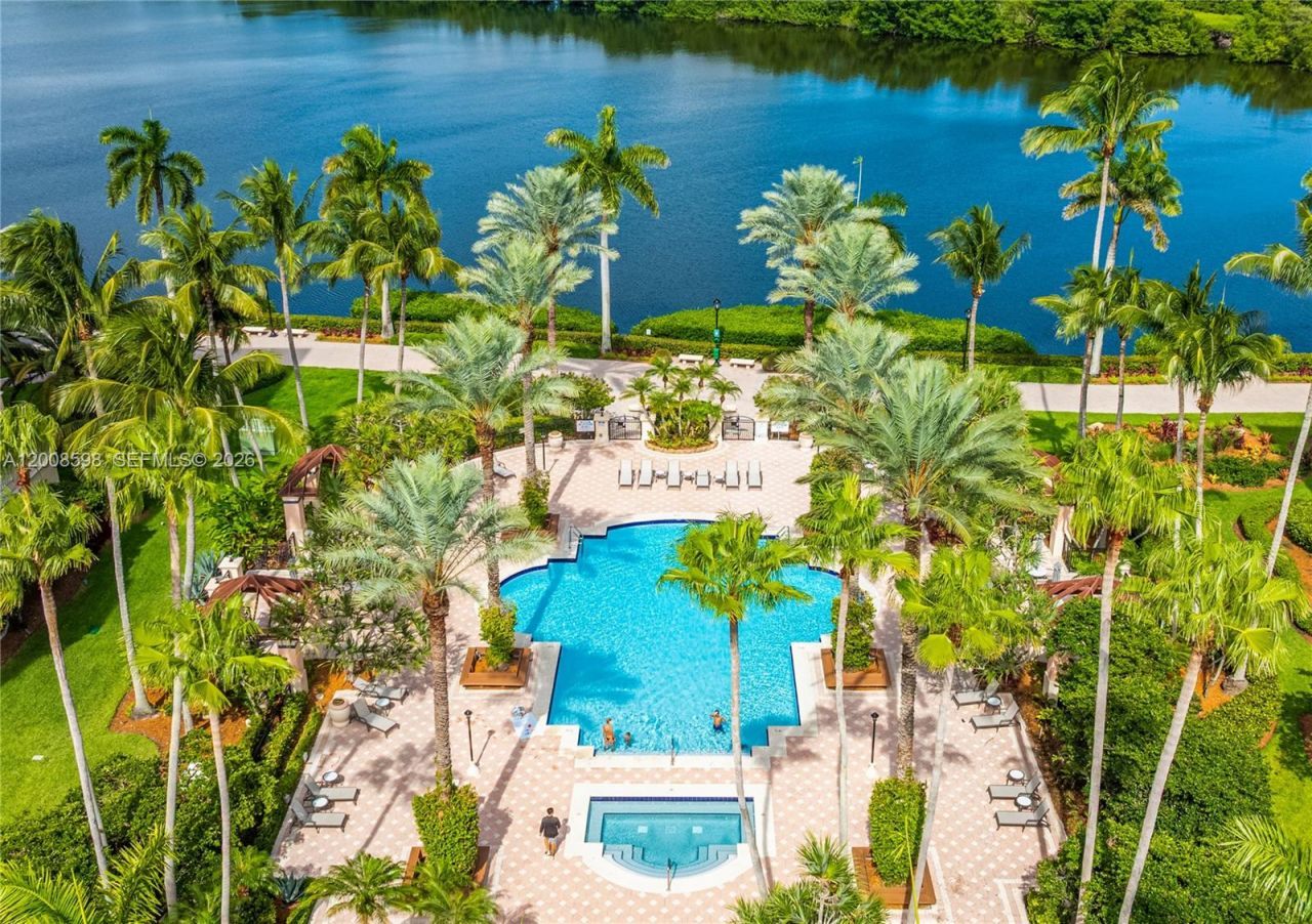13636 Deering Bay Dr, Coral Gables, FL 33158 Photo