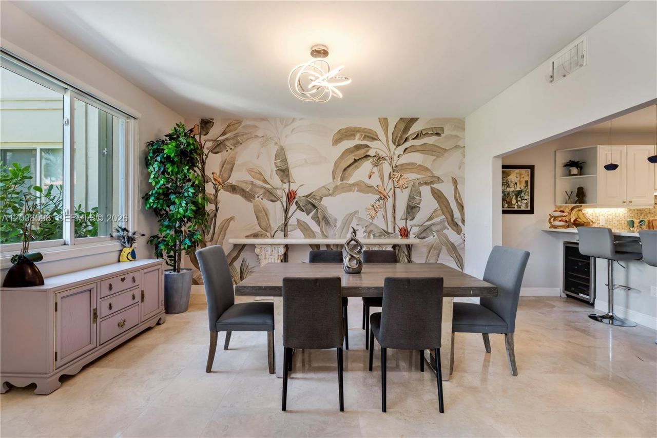 13636 Deering Bay Dr, Coral Gables, FL 33158 Photo