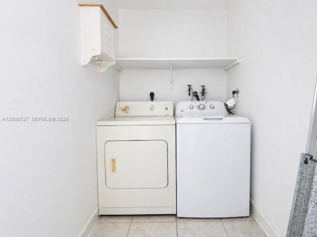 2831 SW 21st St , Unit 2831, Miami, FL 33145 Photo