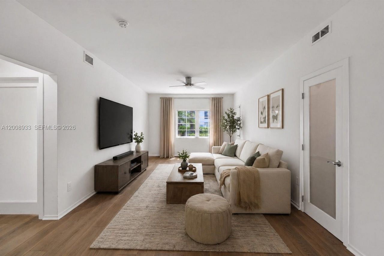 1600 Michigan Ave , Unit 2, Miami Beach, FL 33139 Photo