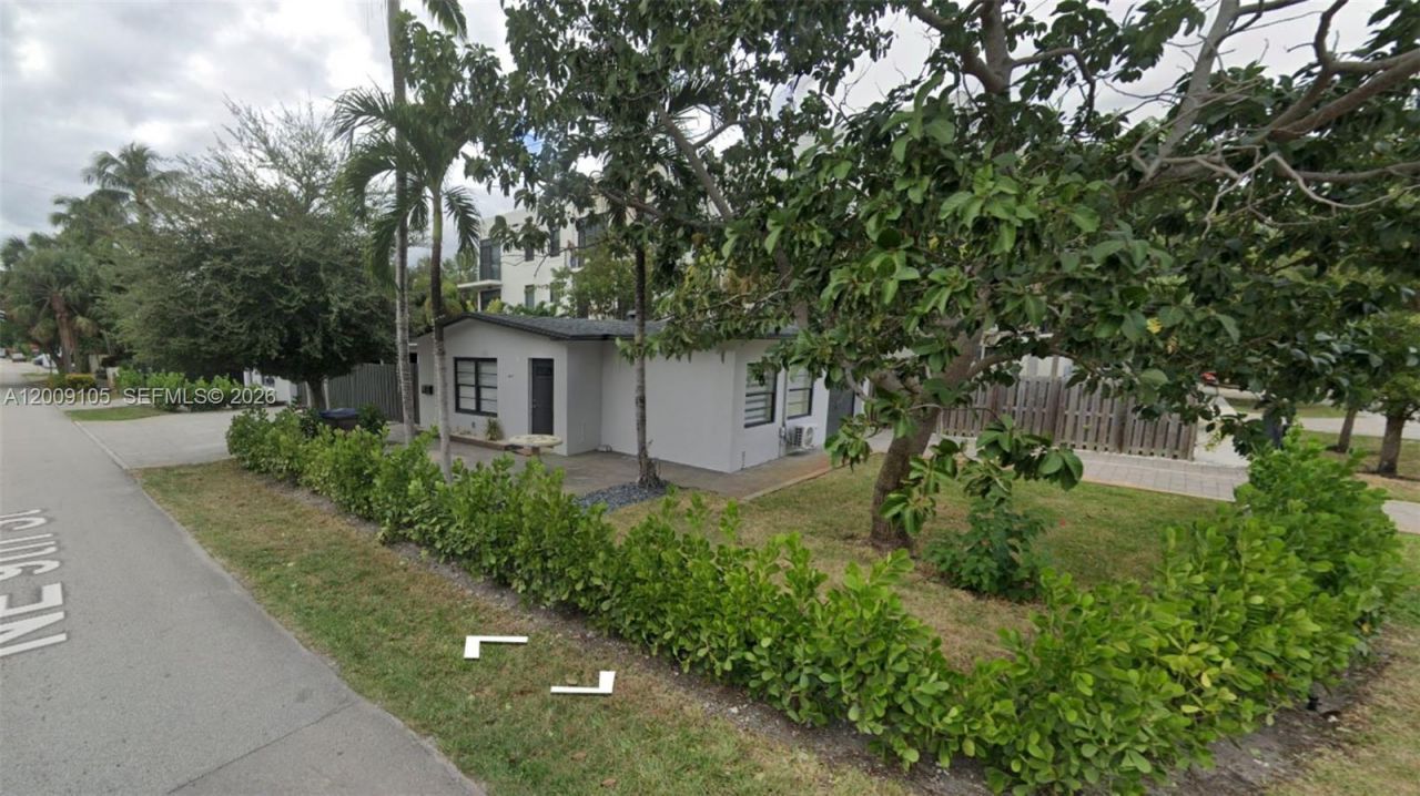 1615 NE 9th St , Fort Lauderdale, FL 33304 Photo