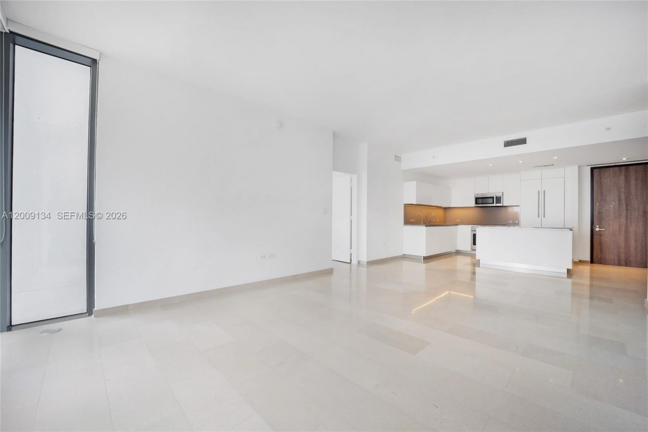 88 SW 7th St , Unit 1009, Miami, FL 33130 Photo