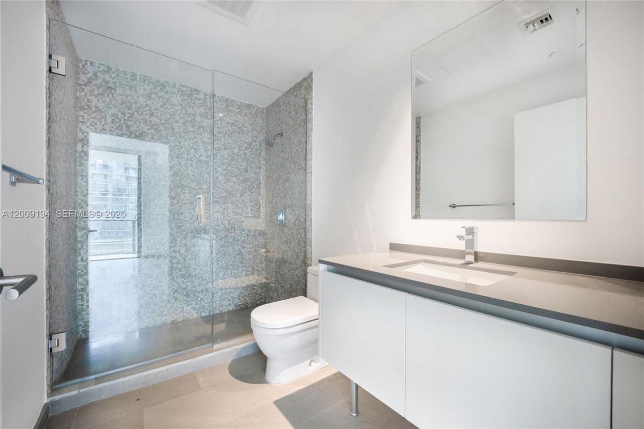 88 SW 7th St , Unit 1009, Miami, FL 33130 Photo