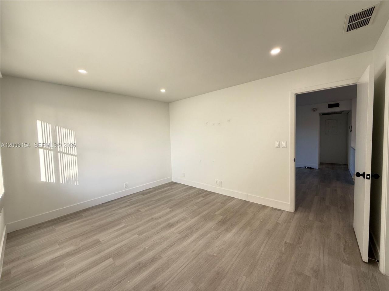 10016 Winding Lake Rd, Unit 202, Sunrise, FL 33351 Photo