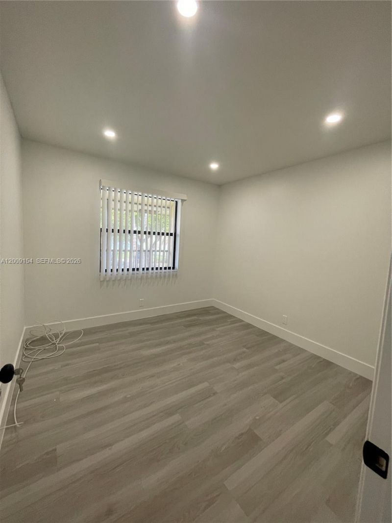 10016 Winding Lake Rd , Unit 202, Sunrise, FL 33351 Photo