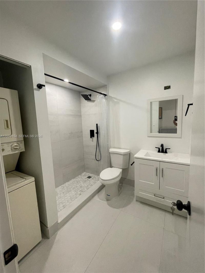 10016 Winding Lake Rd , Unit 202, Sunrise, FL 33351 Photo