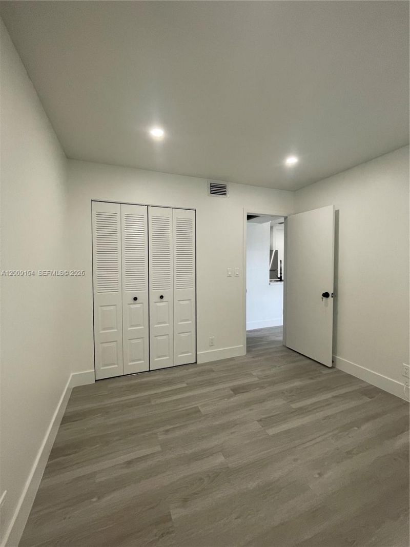 10016 Winding Lake Rd, Unit 202, Sunrise, FL 33351 Photo